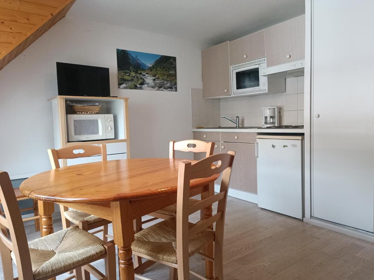 Joli T2 Avec Alcove Wifi 4 Pers Linge De Maison Inclus Cauterets Exterior foto
